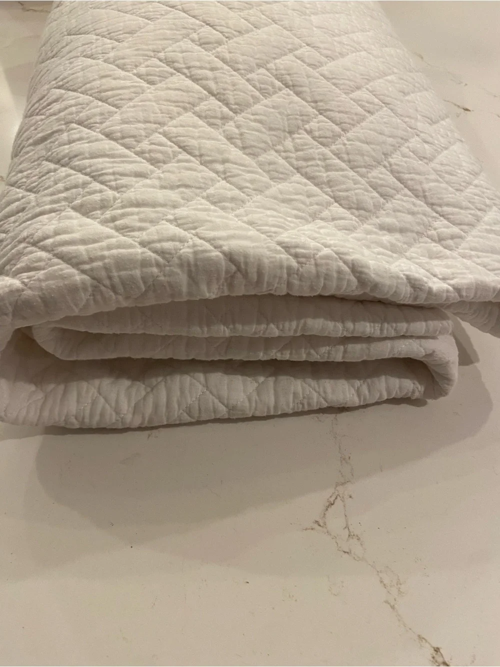 Tommy Bahama Home Queen Quilt Solid White Unused new without tags. No flaws.